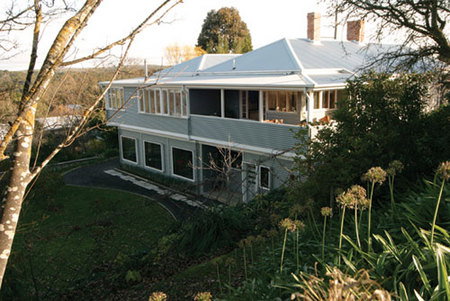 Azidene House - Lightning Ridge Tourism 0