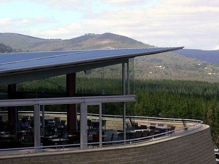 Macedon Spa Hotel - Lightning Ridge Tourism 0