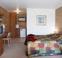 Quays Motel - Lightning Ridge Tourism