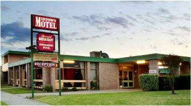 Midtown Motor Inn - Lightning Ridge Tourism 1