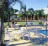 Abcot Inn - Lightning Ridge Tourism
