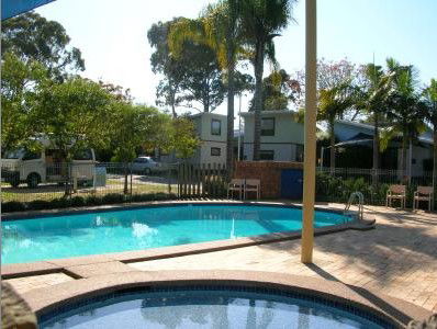 Sydney Hills Holiday Park - Lightning Ridge Tourism 1