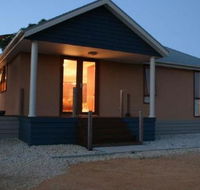 Aurora Cottages - Lightning Ridge Tourism