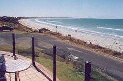 Port Fairy Getaway - Lightning Ridge Tourism 3