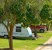 A Wangralea Caravan Park - Lightning Ridge Tourism