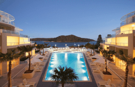 Mantra Ettalong Beach - Lightning Ridge Tourism