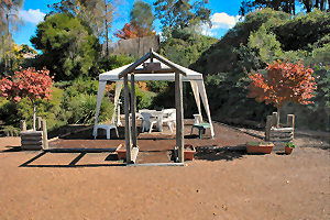 Ascot Holiday House - Lightning Ridge Tourism 1