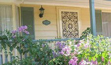 Glen Eden Cottages - Lightning Ridge Tourism 2