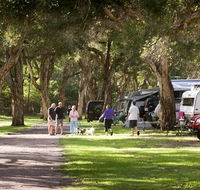 Beachfront Holiday Park - Lightning Ridge Tourism