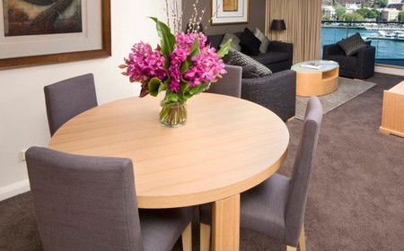 Quay Grand Suites Sydney - Lightning Ridge Tourism 2