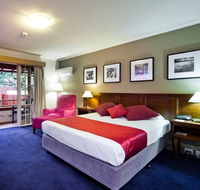 Mercure Canberra - Lightning Ridge Tourism