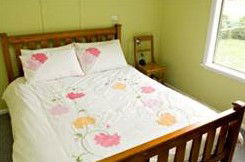 Claremont Cottage - Lightning Ridge Tourism 0