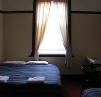 Bay View Hotel - Lightning Ridge Tourism