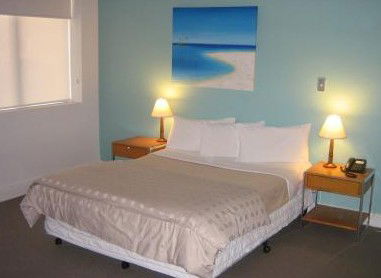 Woolloomooloo Waters Apartments - Lightning Ridge Tourism 3