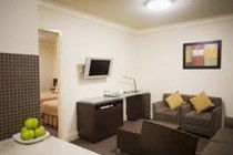 Quaife's - Lightning Ridge Tourism 1