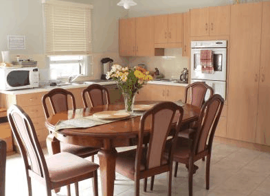 The Heritage Guest House - Lightning Ridge Tourism 5