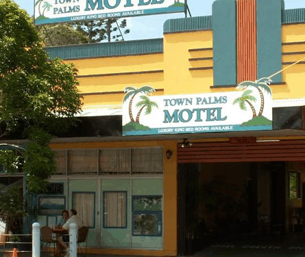 Town Palms Motel - Lightning Ridge Tourism