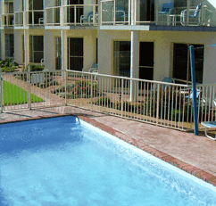Bayview Apartments - Lightning Ridge Tourism