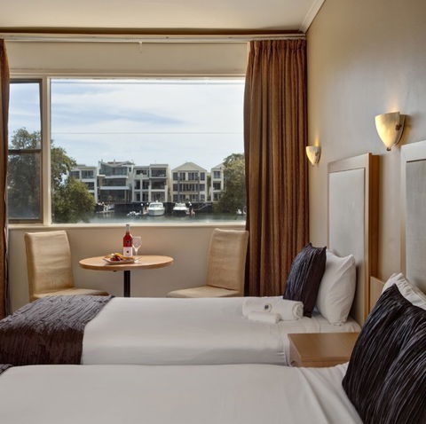 Comfort Inn Haven Marina - Lightning Ridge Tourism 0