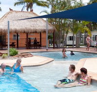Blue Dolphin Resort  Holiday Park - Lightning Ridge Tourism