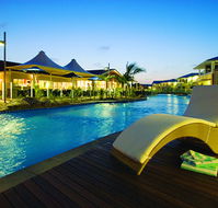 Oaks Pacific Blue Resort - Lightning Ridge Tourism