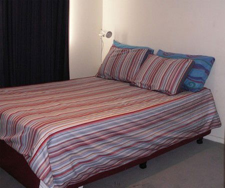Central Melbourne Accommodation - Lightning Ridge Tourism 3