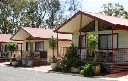 Sydney Getaway Holiday Park & Avina Van Village - Lightning Ridge Tourism 1