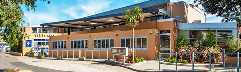 The Sands Hotel Motel - Lightning Ridge Tourism 1