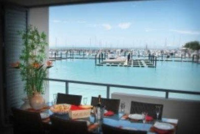 Peninsula Airlie Beach - Lightning Ridge Tourism 2