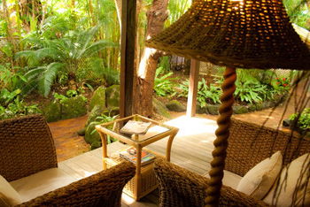 A Beach House At Byron - Lightning Ridge Tourism 3