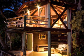 A Beach House At Byron - Lightning Ridge Tourism 5