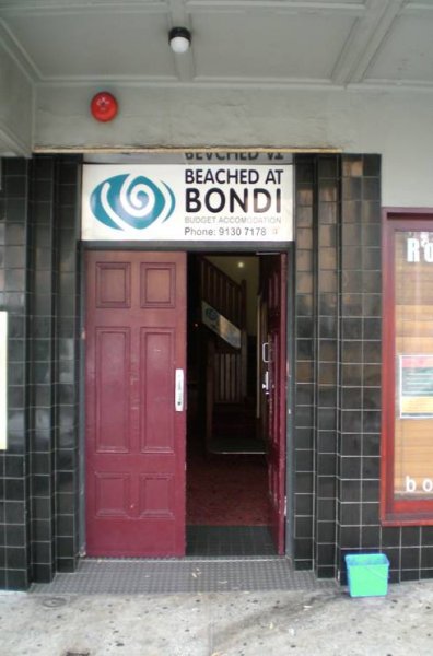 Beached At Bondi - Lightning Ridge Tourism 0