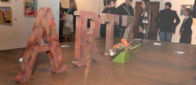 Smart Artz Gallery - Lightning Ridge Tourism 1