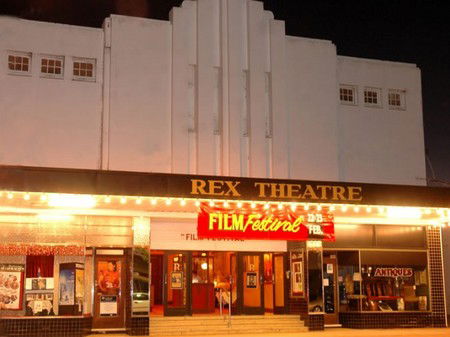 The Rex Theatre - Lightning Ridge Tourism 3