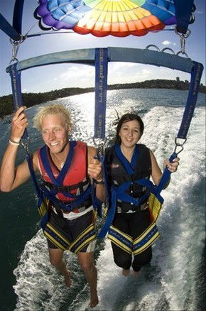 Parasail Australia - Lightning Ridge Tourism 2