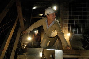 Central Deborah Gold Mine - Lightning Ridge Tourism 0