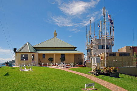Nelson Head Heritage Lighthouse And Reserve - Lightning Ridge Tourism 0