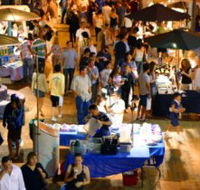 Surfers Paradise Beachfront Markets - Lightning Ridge Tourism