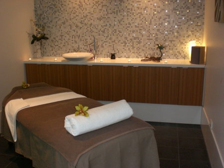 Spa On Brougham - Lightning Ridge Tourism 2