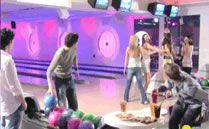 Kingpin Bowling Lounge - Crown Entertainment Complex - Lightning Ridge Tourism 0
