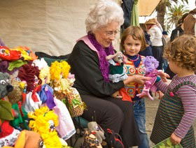 St Kilda Esplanade Market - Lightning Ridge Tourism 1