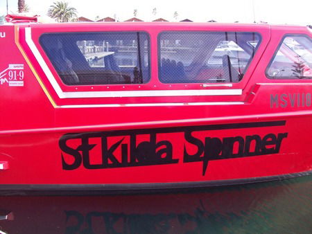 St Kilda Spinner Jet Boat Rides - Lightning Ridge Tourism 2