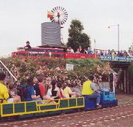 Cobden Miniature Railway  Mini Golf Park - Lightning Ridge Tourism