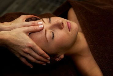 Rejuvenate Salon And Day Spa - Lightning Ridge Tourism 1
