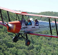 Tigermoth Joy Rides - Lightning Ridge Tourism