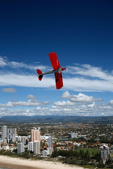 Tigermoth Joy Rides - Lightning Ridge Tourism 1