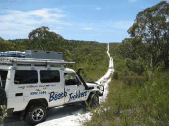 Beach Trekkers North Stradbroke Island - Lightning Ridge Tourism 0