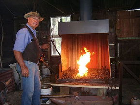 Hervey Bay Historical Village And Museum - Lightning Ridge Tourism 4