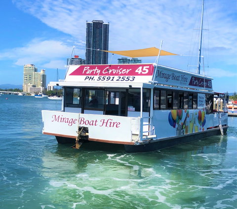 Mirage Boat Hire - Lightning Ridge Tourism 1