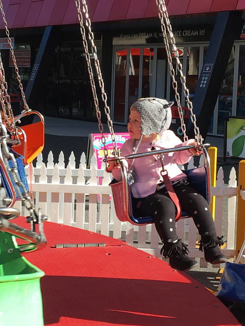 Wonderland Under The Melbourne Star - Lightning Ridge Tourism 1